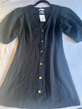 Reserved Black Button-Front Puff Sleeve Dress